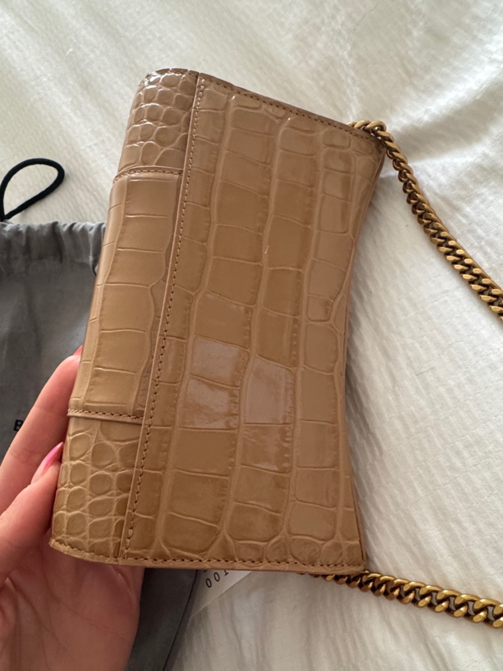 Balenciaga Tan Croc-Embossed Hourglass Chain Wallet - Picture 4 of 7